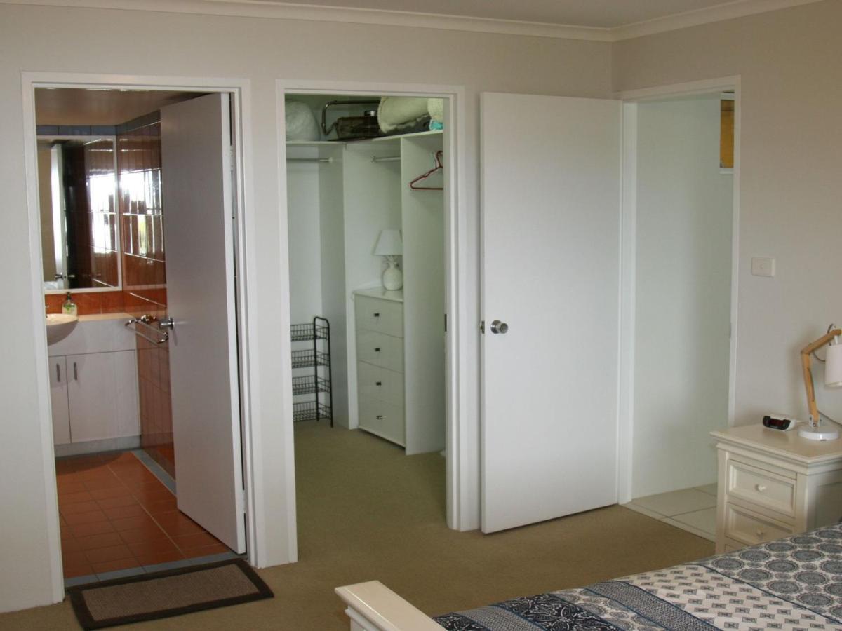 The Clippers 1 Fabulous Waterfront Unit Apartment Саламандър Бей Екстериор снимка